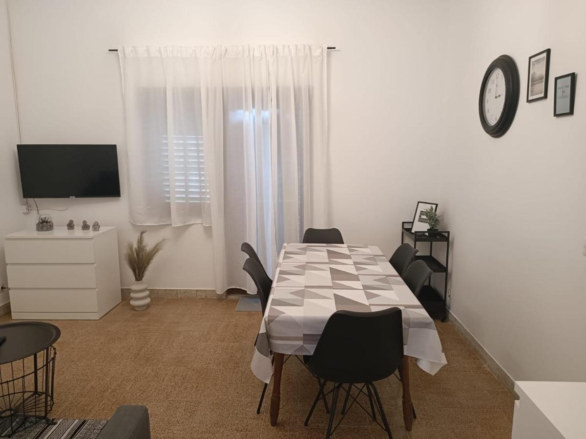 Apartman Simac Okrug Gornji Trogir Exterior foto