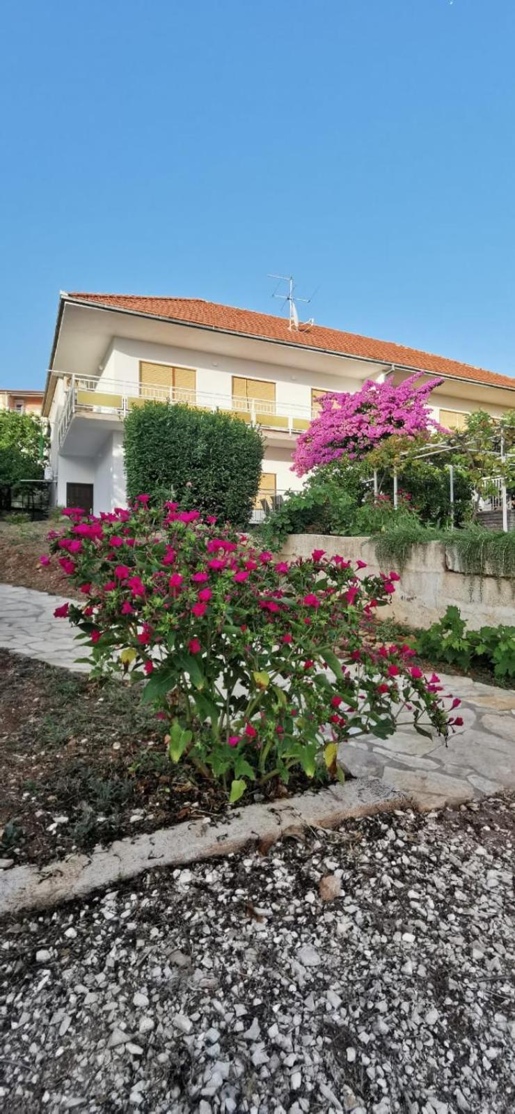 Apartman Simac Okrug Gornji Trogir Exterior foto